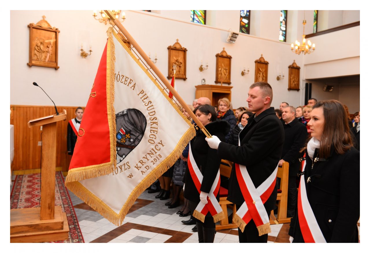 Płock Obchody 11 Listopada 2018 Obchody 11 listopada 2018r - Szkoła Podstawowa w Krynicy